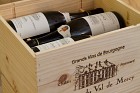 Chablis in wooden box (6)