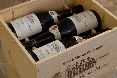 Volnay - wooden case (6)